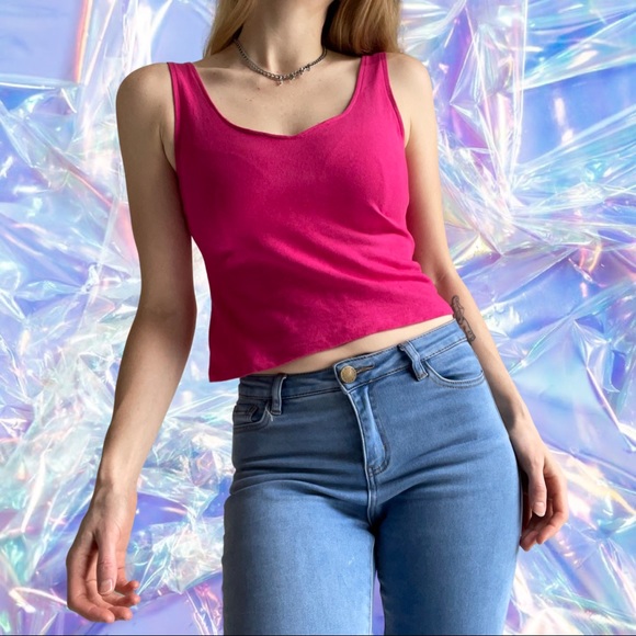 DANIEL CARON y2k pink cami, tagged L. Fits like a S. - Picture 3 of 8